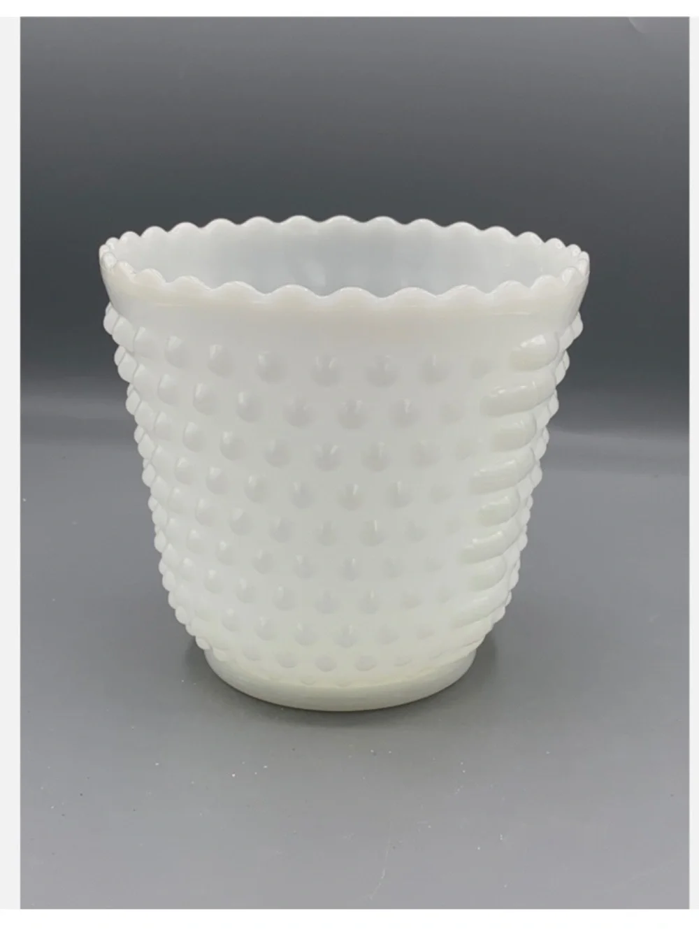 Vintage Milk Glass Planter or Vase with Hobnail pattern 5